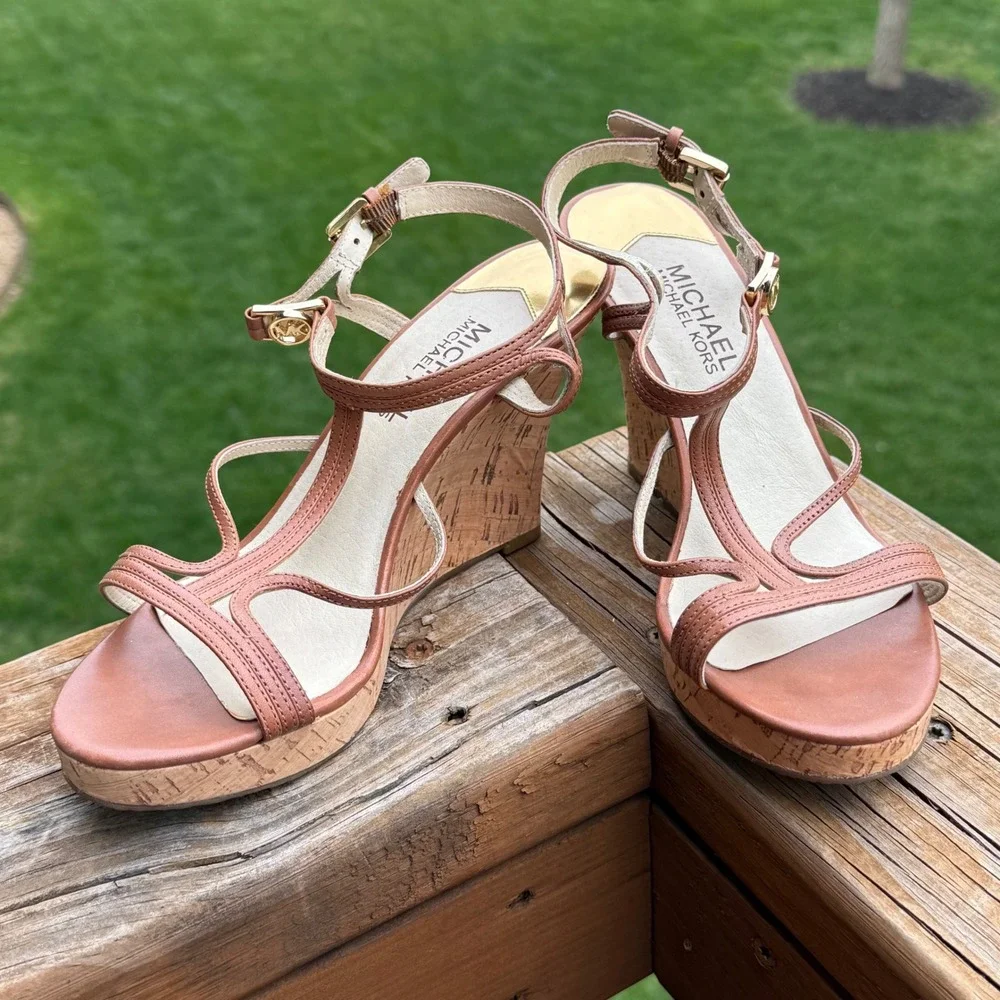 Michael Kors Wedge Sandals Women 7 Tan‎ Excellent Strappy Cork Logo Heel